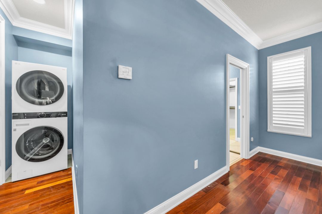 Active With Contract: $895,000 (5 beds, 4 baths, 3446 Square Feet)