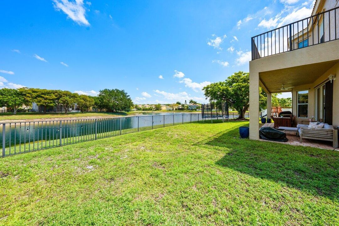 Active With Contract: $839,999 (6 beds, 3 baths, 3662 Square Feet)