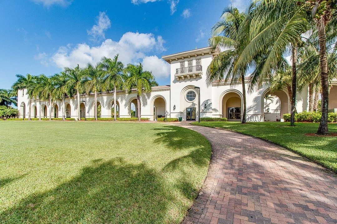 Active With Contract: $839,999 (6 beds, 3 baths, 3662 Square Feet)