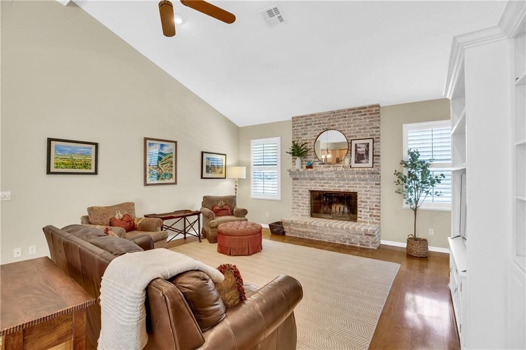 Active With Contract: $825,000 (4 beds, 2 baths, 3590 Square Feet)