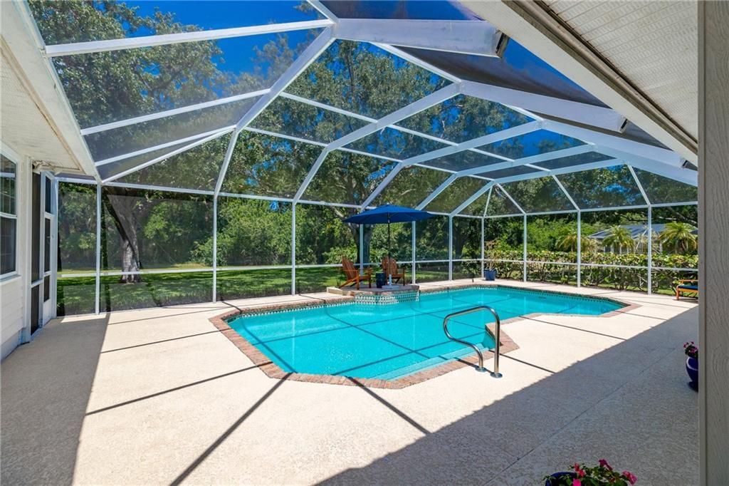 Active With Contract: $825,000 (4 beds, 2 baths, 3590 Square Feet)