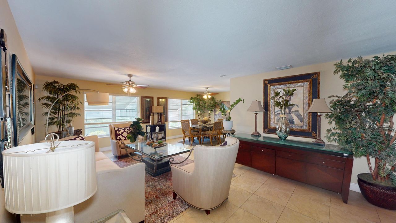 Activo con contrato: $535,000 (3 camas, 2 baños, 1804 Pies cuadrados)