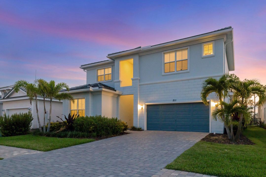 待售: $999,000 (4 贝兹, 3 浴室, 3621 平方英尺)