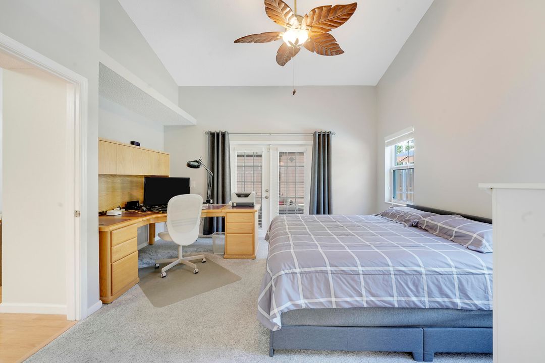 合同活跃: $3,900 (3 贝兹, 2 浴室, 1878 平方英尺)