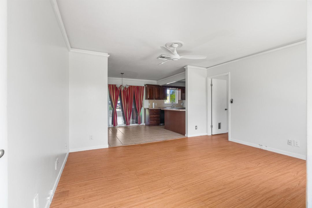 For Sale: $610,000 (4 beds, 3 baths, 1736 Square Feet)