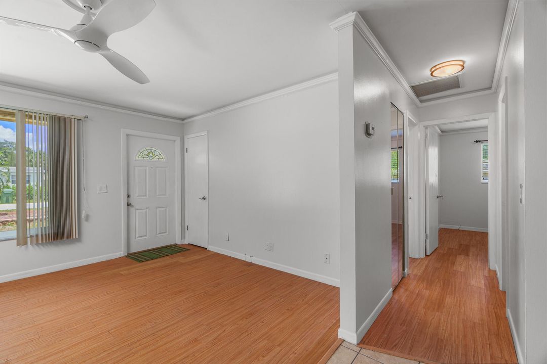 For Sale: $610,000 (4 beds, 3 baths, 1736 Square Feet)
