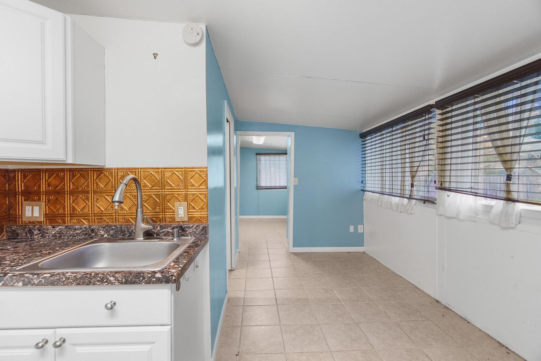 For Sale: $610,000 (4 beds, 3 baths, 1736 Square Feet)