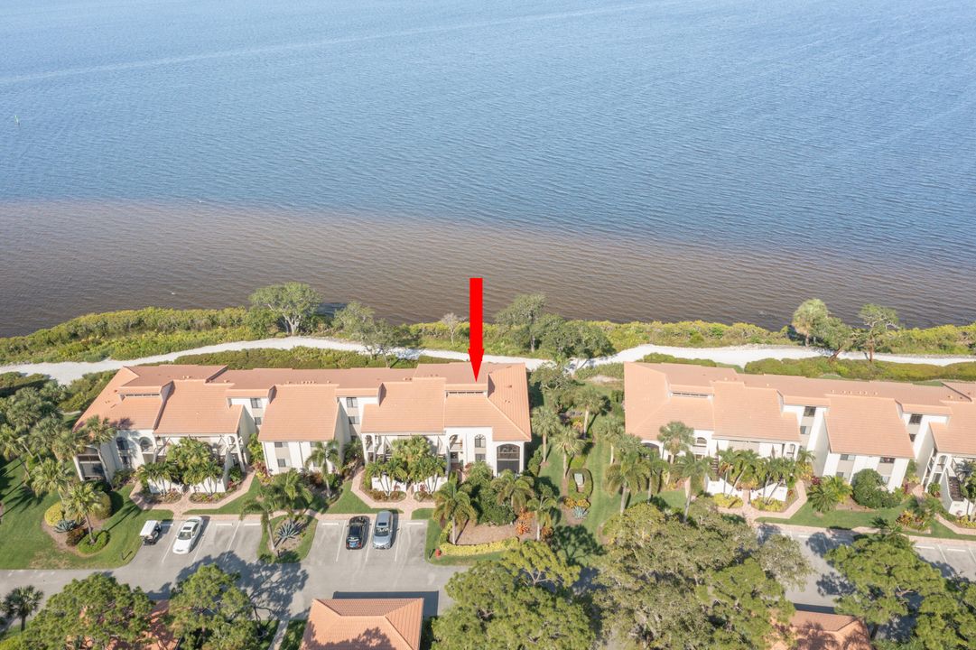 Active With Contract: $379,000 (3 beds, 2 baths, 1892 Square Feet)