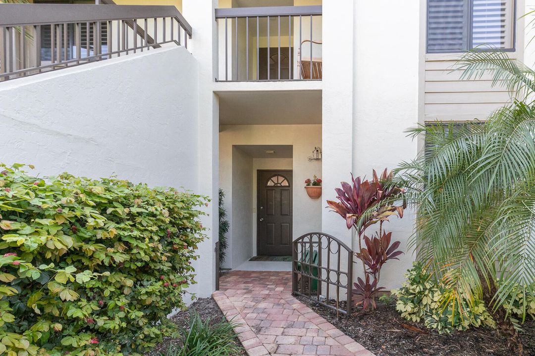 Active With Contract: $379,000 (3 beds, 2 baths, 1892 Square Feet)