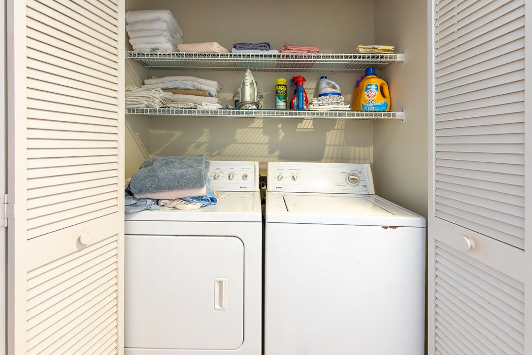 Active With Contract: $379,000 (3 beds, 2 baths, 1892 Square Feet)