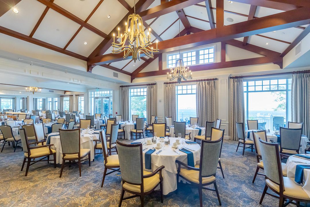 Active With Contract: $379,000 (3 beds, 2 baths, 1892 Square Feet)