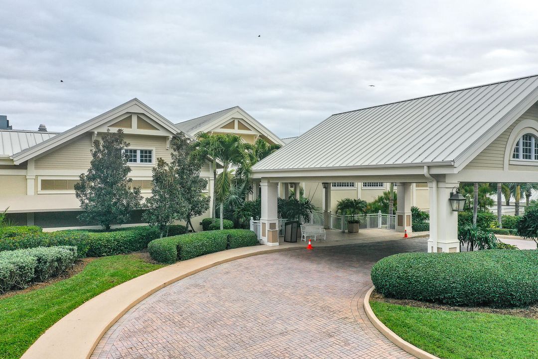 Active With Contract: $379,000 (3 beds, 2 baths, 1892 Square Feet)