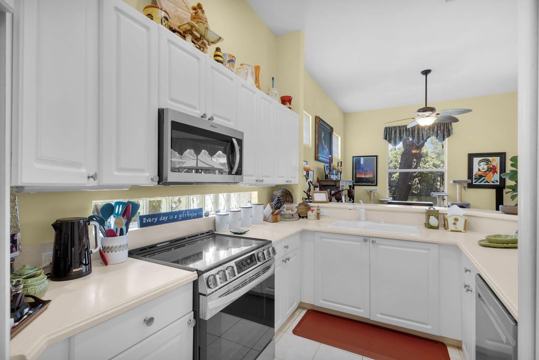 For Sale: $534,000 (3 beds, 2 baths, 1720 Square Feet)