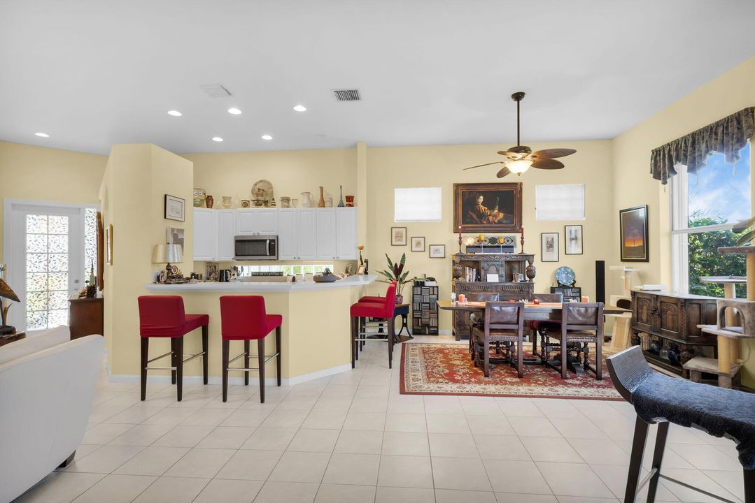 For Sale: $534,000 (3 beds, 2 baths, 1720 Square Feet)