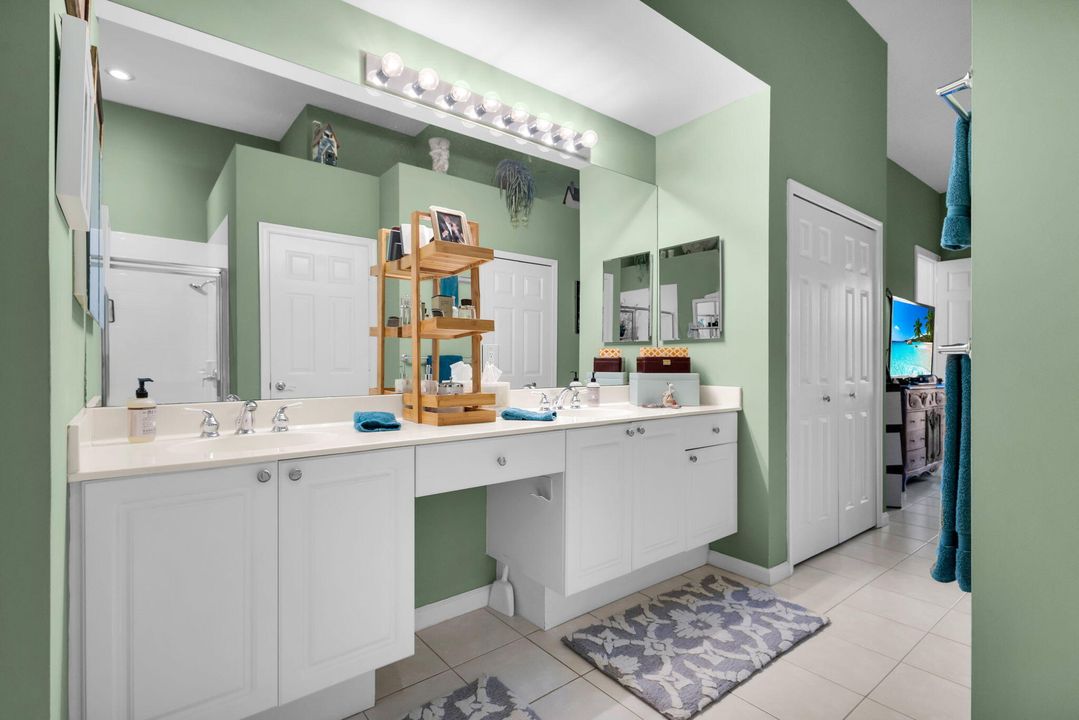 For Sale: $534,000 (3 beds, 2 baths, 1720 Square Feet)