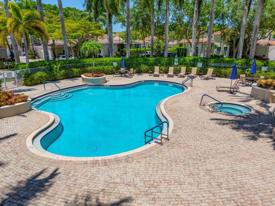 For Sale: $534,000 (3 beds, 2 baths, 1720 Square Feet)