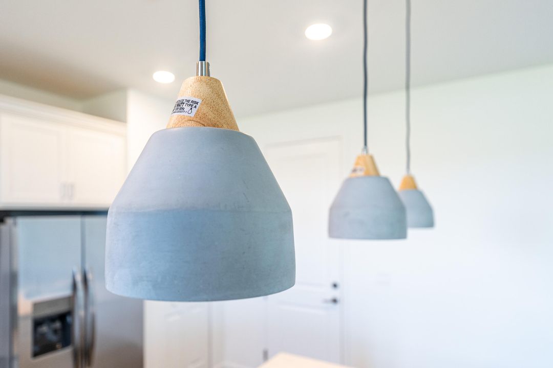 На продажу: $425,000 (4 спален, 2 ванн, 2583 Квадратных фут)