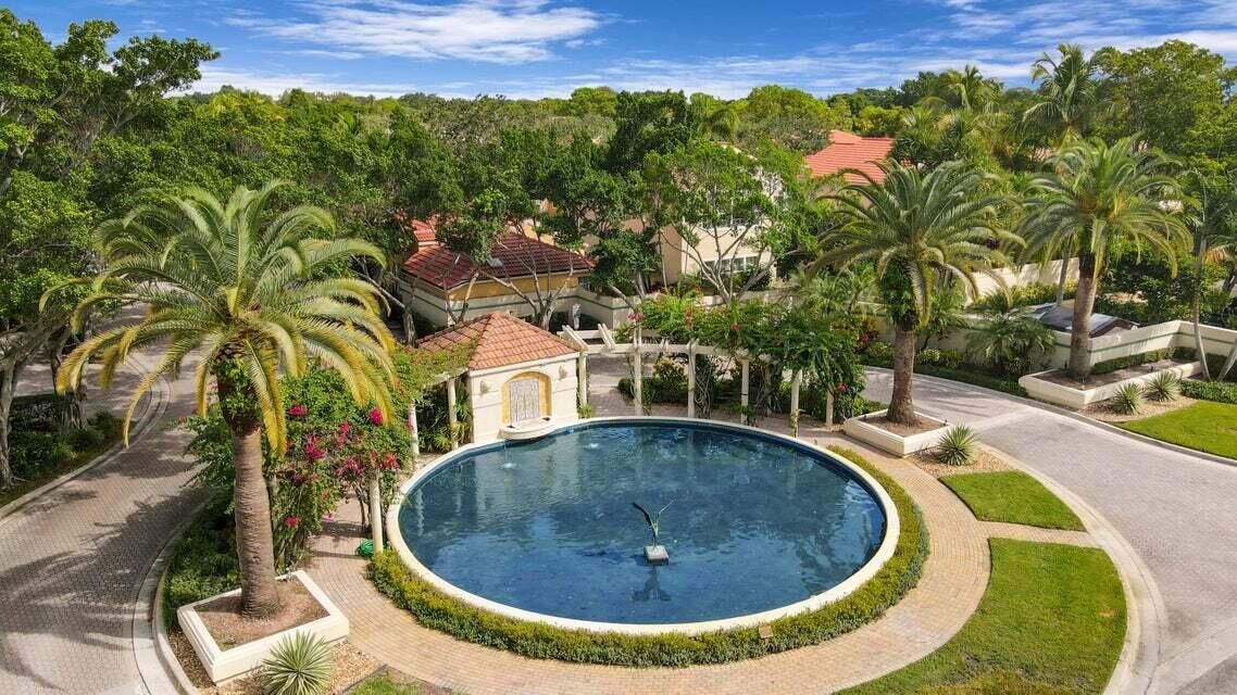 合同活跃: $5,800 (3 贝兹, 2 浴室, 1831 平方英尺)