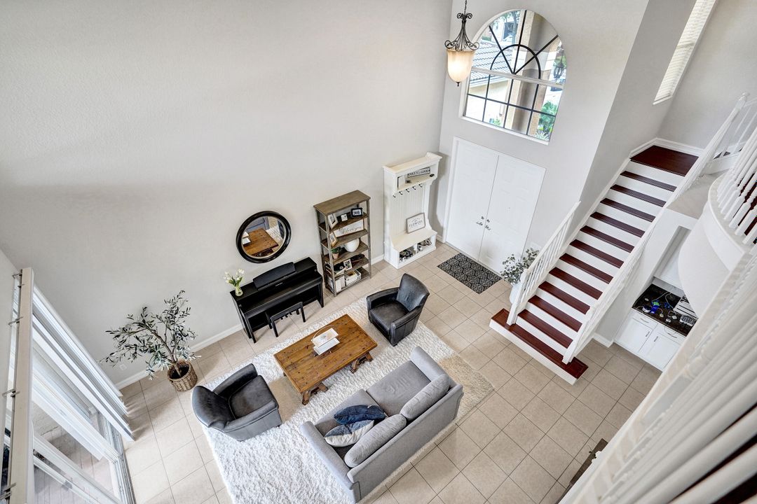 待售: $780,000 (4 贝兹, 2 浴室, 2737 平方英尺)