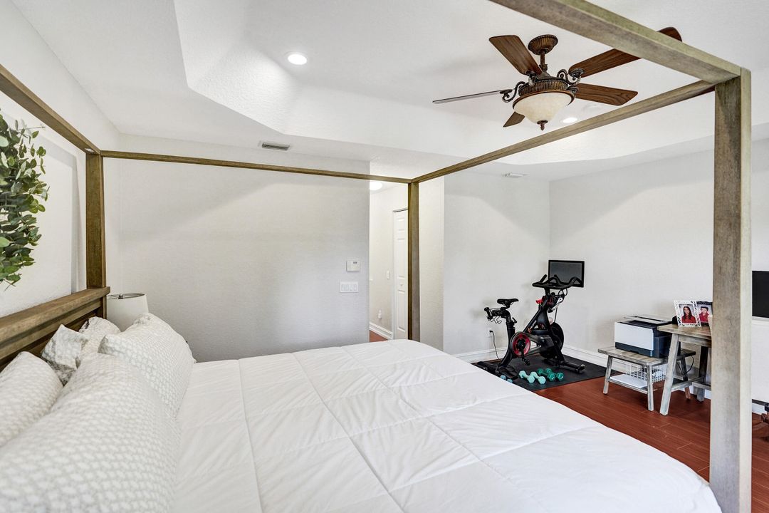 待售: $780,000 (4 贝兹, 2 浴室, 2737 平方英尺)