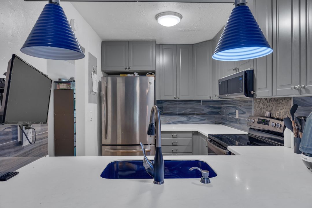 Activo con contrato: $315,000 (3 camas, 2 baños, 1440 Pies cuadrados)