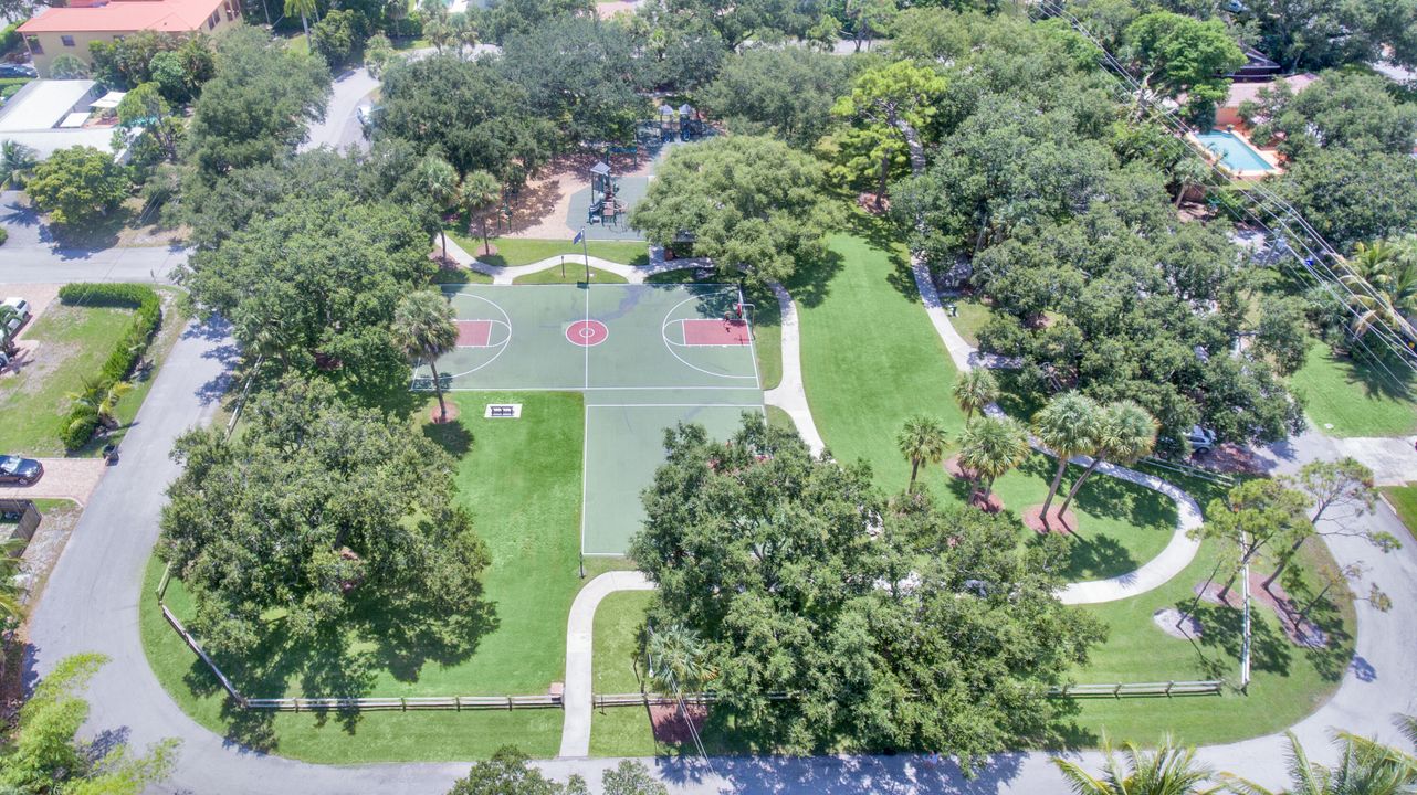 Activo con contrato: $1,150,000 (4 camas, 3 baños, 2854 Pies cuadrados)