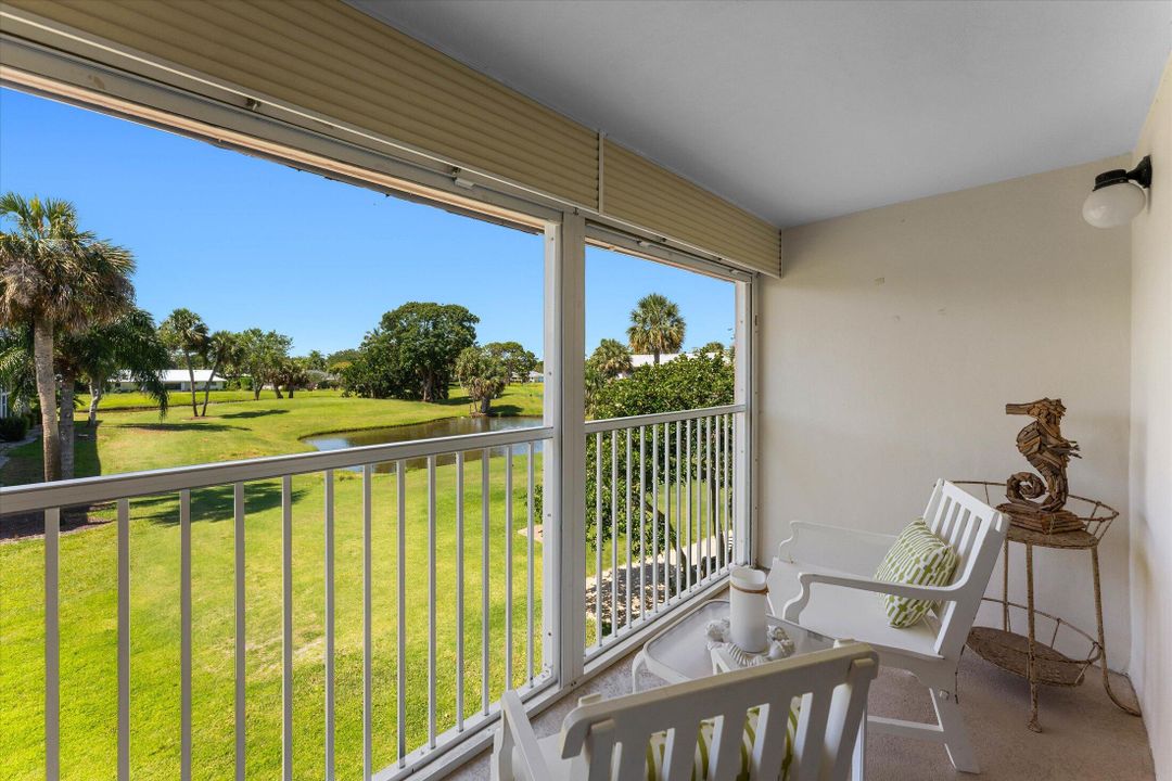 En Venta: $165,000 (2 camas, 2 baños, 891 Pies cuadrados)