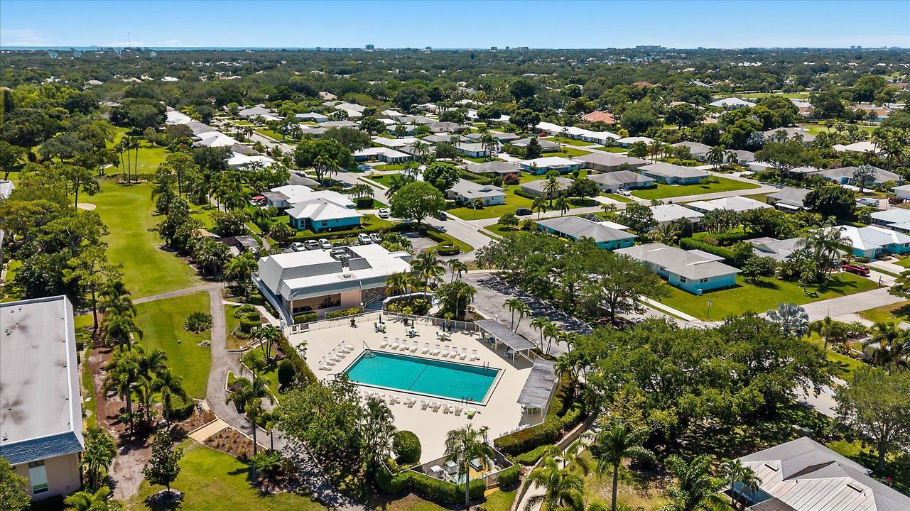 En Venta: $165,000 (2 camas, 2 baños, 891 Pies cuadrados)