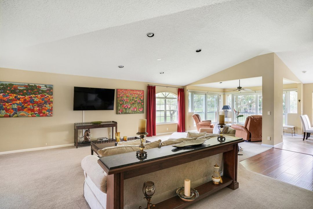 Active With Contract: $799,900 (3 beds, 2 baths, 2013 Square Feet)