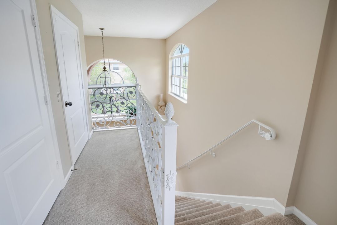 Active With Contract: $799,900 (3 beds, 2 baths, 2013 Square Feet)