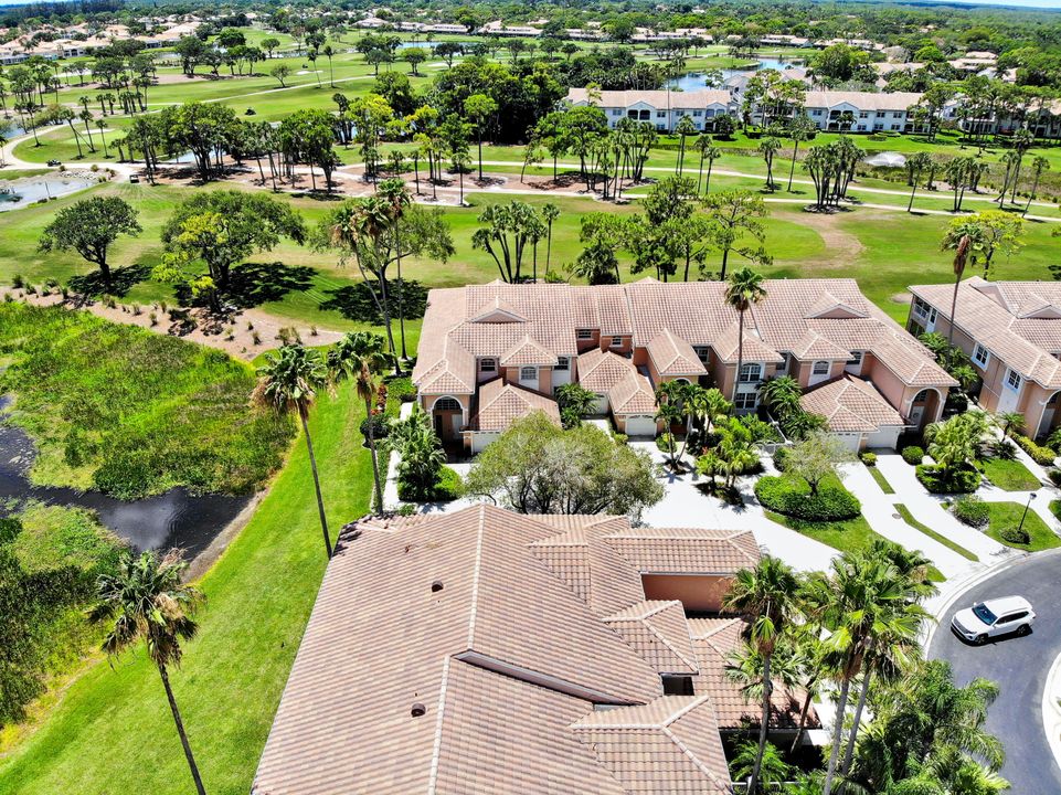 Active With Contract: $799,900 (3 beds, 2 baths, 2013 Square Feet)