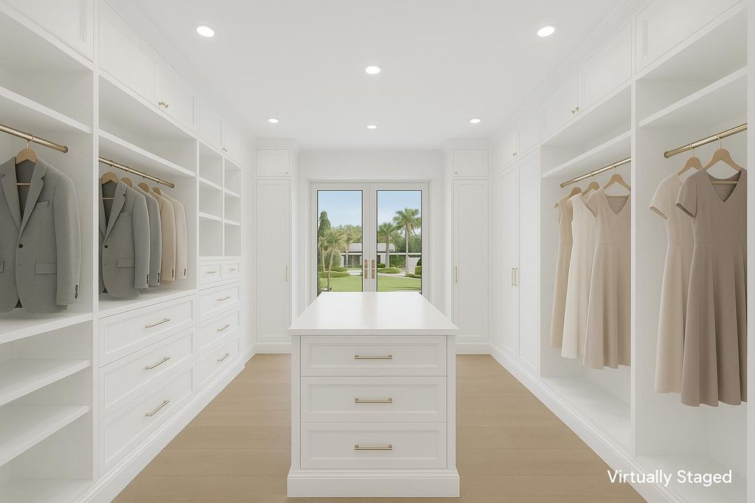 For Sale: $4,999,000 (5 beds, 6 baths, 3854 Square Feet)