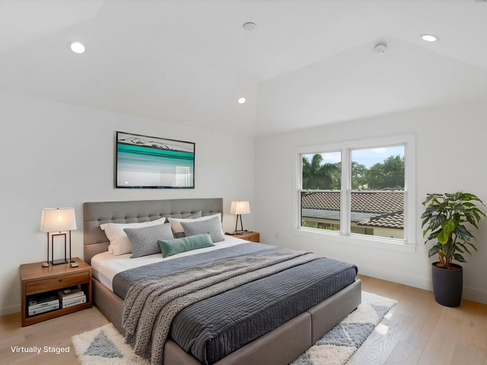 For Sale: $4,999,000 (5 beds, 6 baths, 3854 Square Feet)