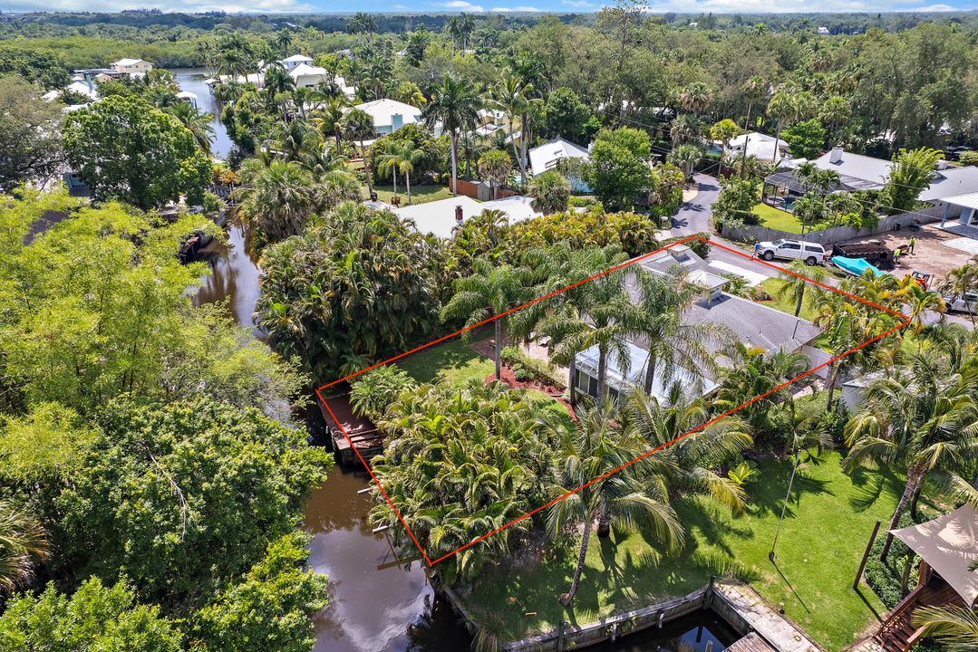 Active With Contract: $649,000 (3 beds, 2 baths, 1558 Square Feet)