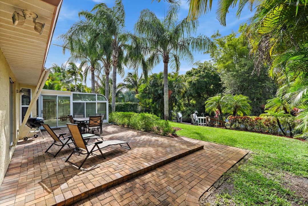 Active With Contract: $649,000 (3 beds, 2 baths, 1558 Square Feet)