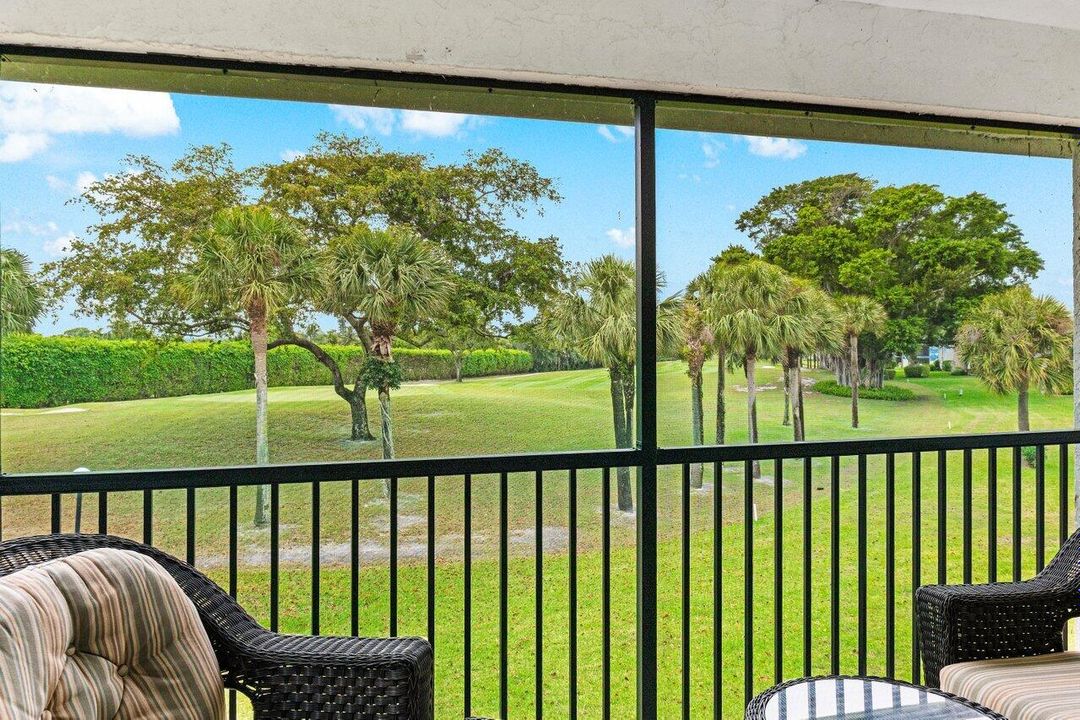 Activo con contrato: $6,000 (2 camas, 2 baños, 1429 Pies cuadrados)