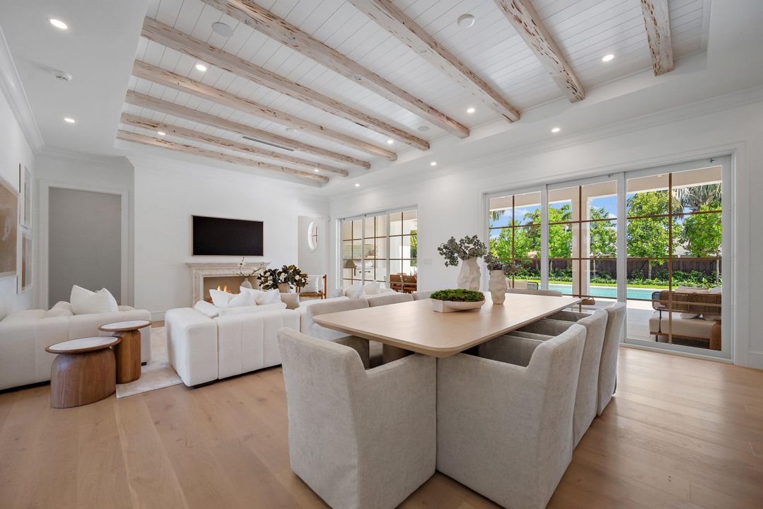 En Venta: $4,275,000 (4 camas, 4 baños, 4046 Pies cuadrados)