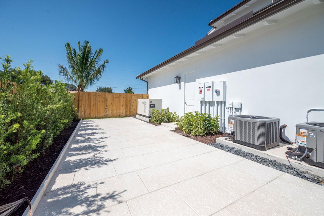 En Venta: $4,275,000 (4 camas, 4 baños, 4046 Pies cuadrados)