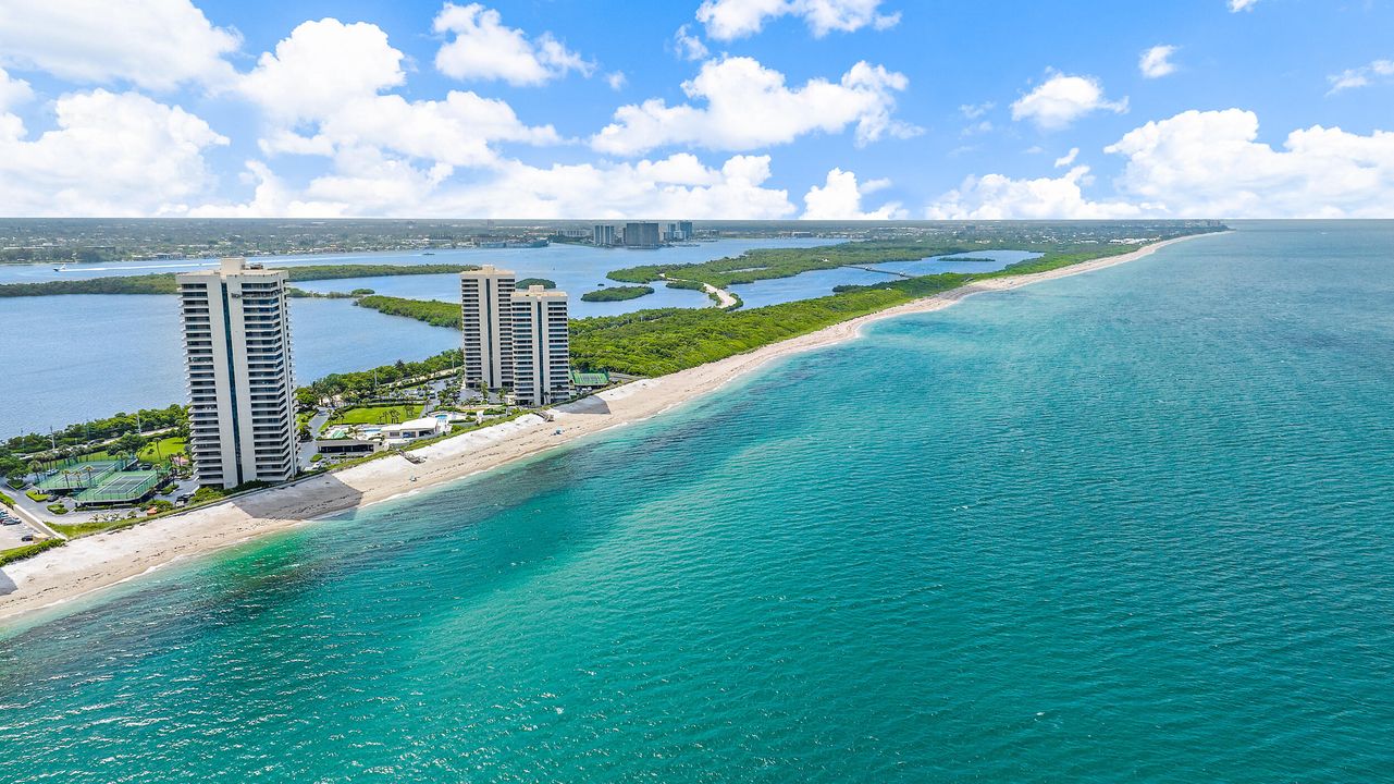 合同活跃: $7,500 (2 贝兹, 2 浴室, 1435 平方英尺)