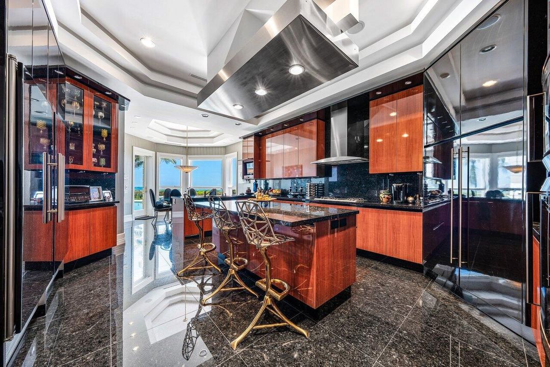 En Venta: $29,500,000 (7 camas, 6 baños, 9962 Pies cuadrados)