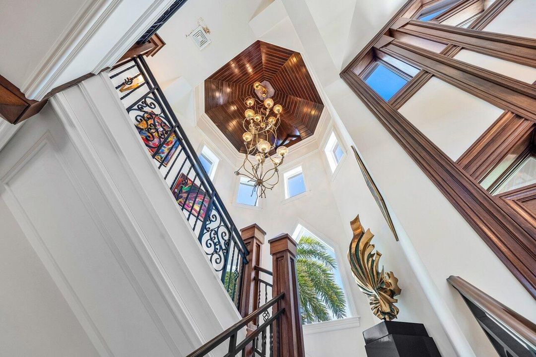 En Venta: $29,500,000 (7 camas, 6 baños, 9962 Pies cuadrados)