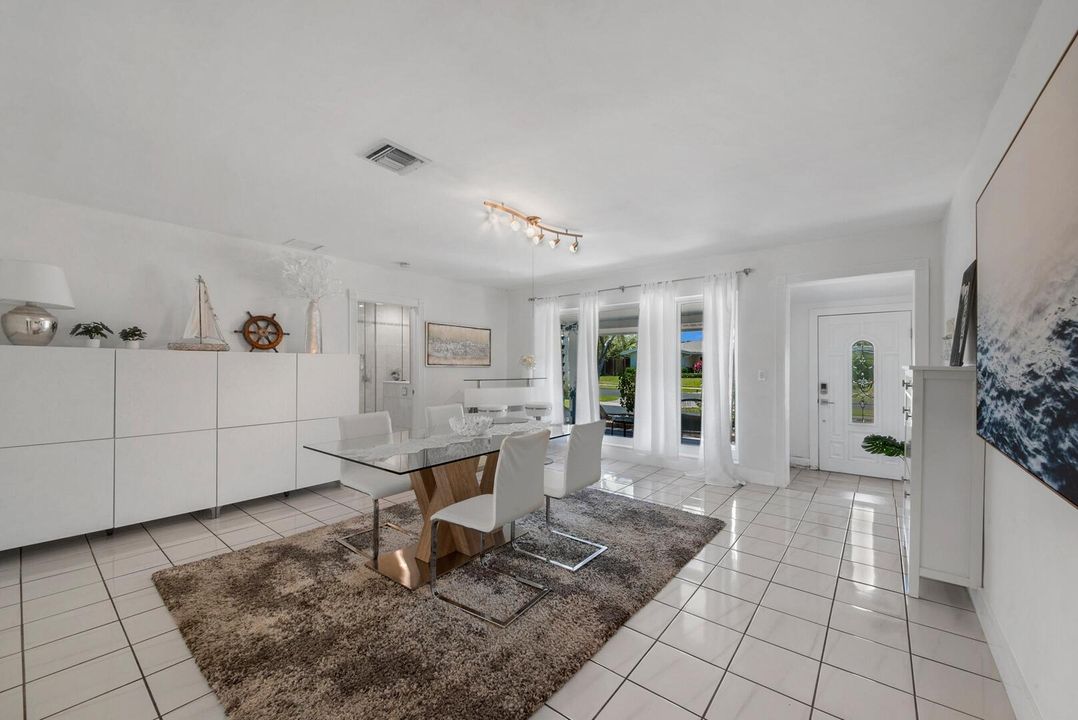 For Rent: $7,995 (2 beds, 2 baths, 1288 Square Feet)