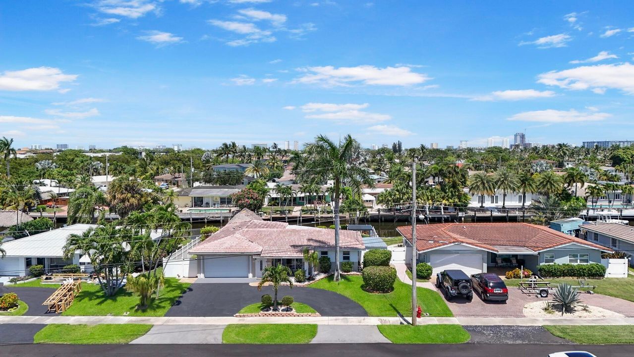 For Rent: $7,995 (2 beds, 2 baths, 1288 Square Feet)