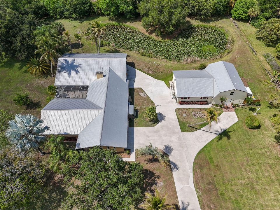 Под контрактом: $995,000 (5 спален, 3 ванн, 3978 Квадратных фут)