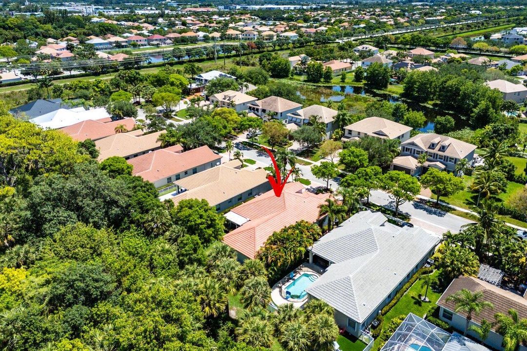 Activo con contrato: $695,000 (5 camas, 3 baños, 2807 Pies cuadrados)