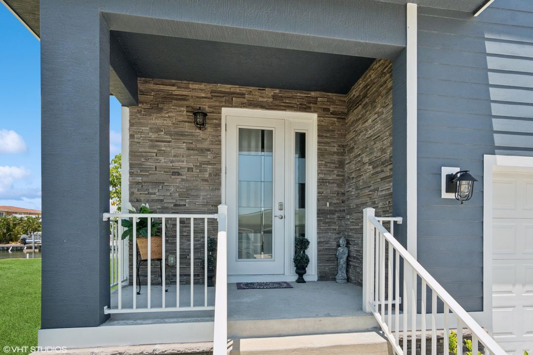 На продажу: $1,375,000 (4 спален, 2 ванн, 3353 Квадратных фут)