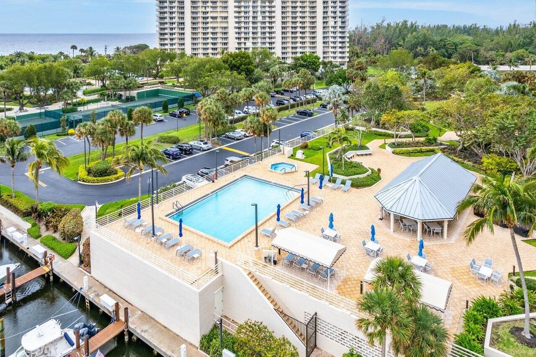 Недавно арендовано: $9,800 (2 спален, 2 ванн, 1697 Квадратных фут)