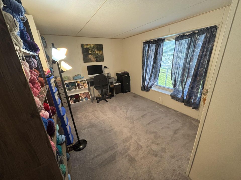 待售: $49,900 (2 贝兹, 2 浴室, 924 平方英尺)