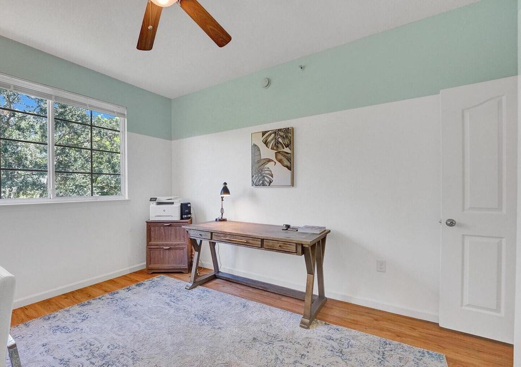 For Sale: $300,000 (3 beds, 2 baths, 1310 Square Feet)