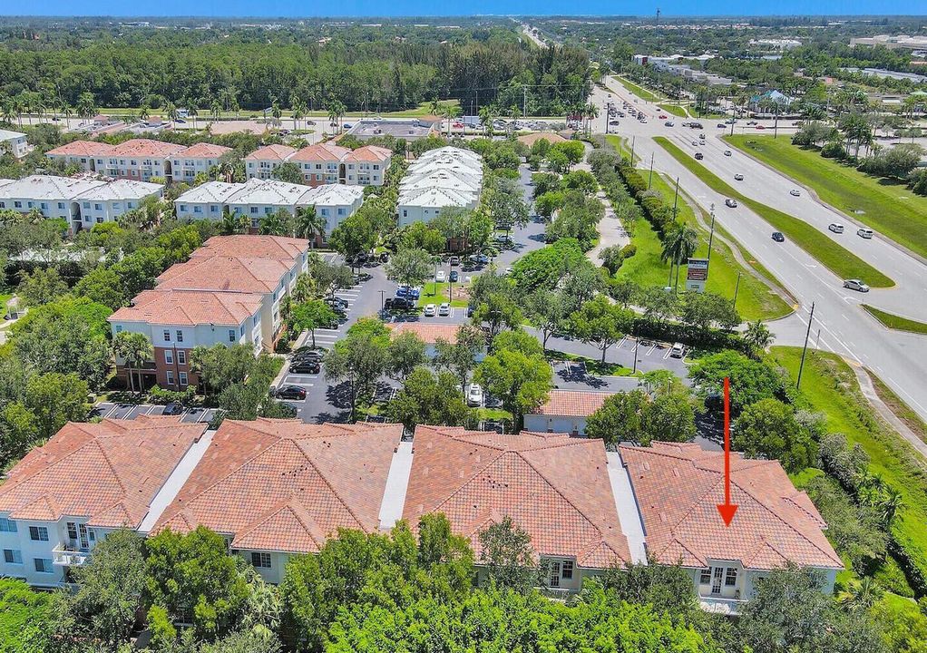 For Sale: $300,000 (3 beds, 2 baths, 1310 Square Feet)